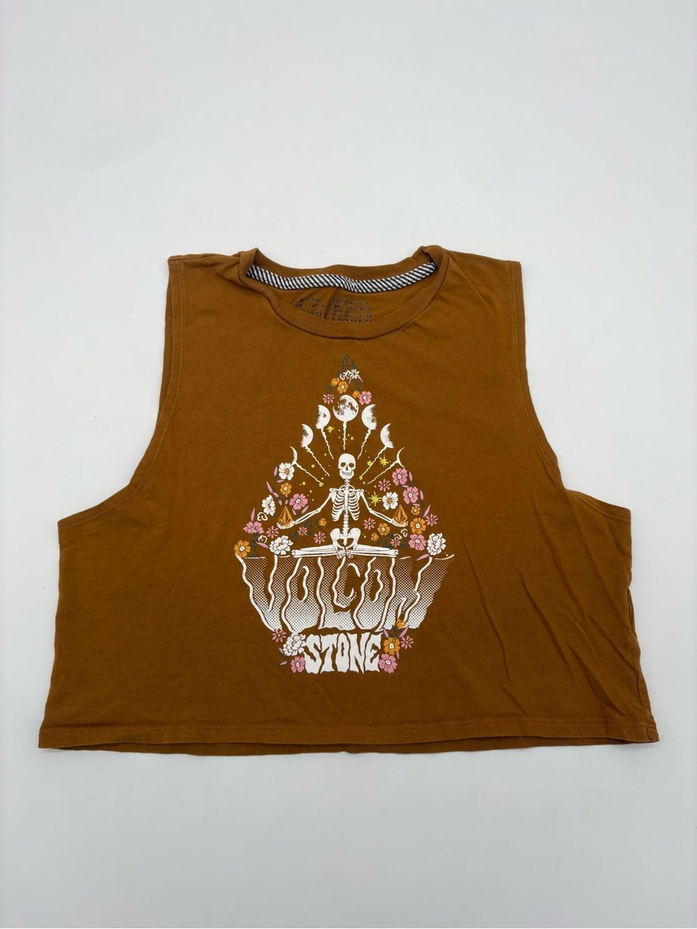 Volcom Women’s Tank - Picture 2 of 8